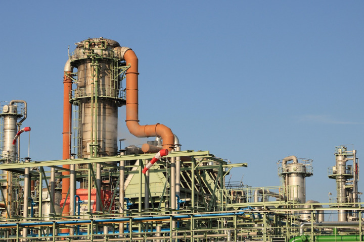 industrial piping engineering refinery